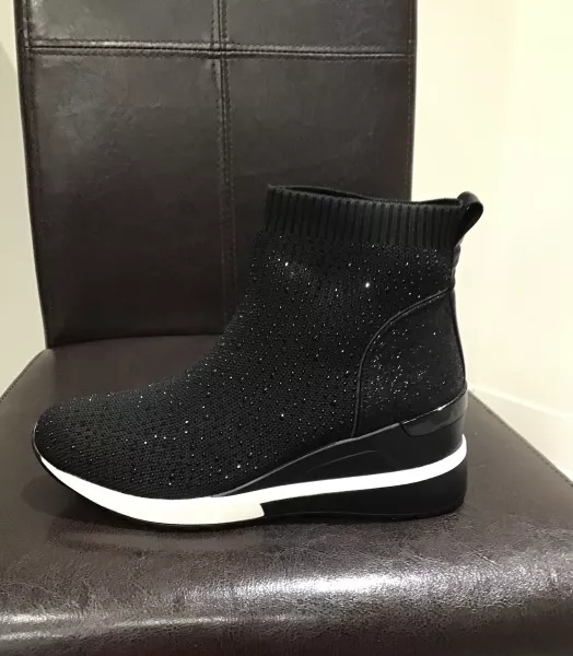 Bottines noires strass